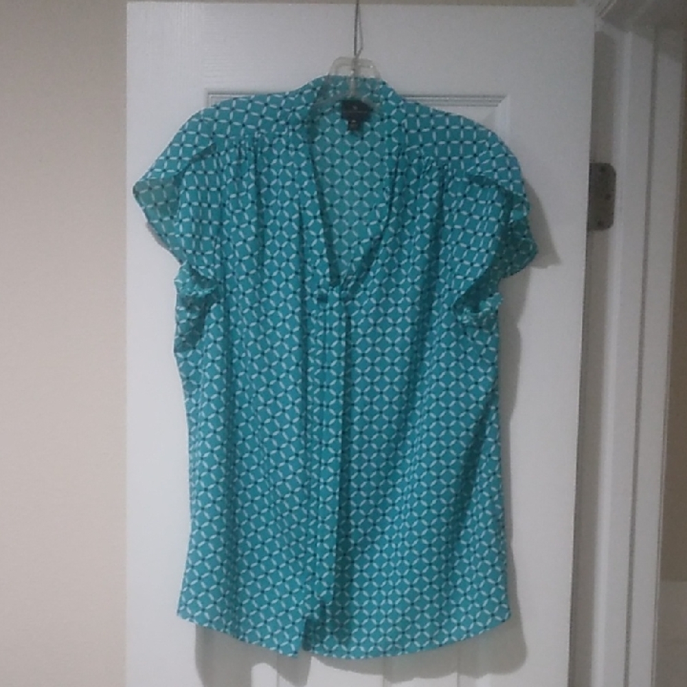 Worthington Blue and White Flutter Sleeve Blouse with Tie Front